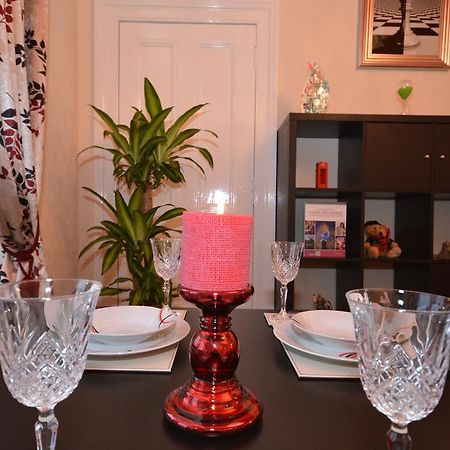 Wallace Apartment สเตอร์ลิง ภายนอก รูปภาพ